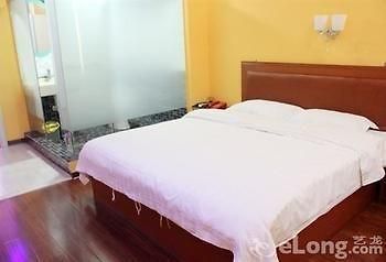 Liuzhou Maritime Hotel Exterior foto